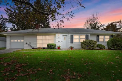 13 Wentworth Rd
