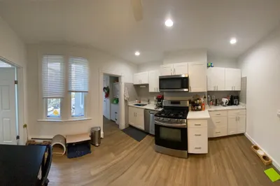 254 Windsor St. #2L