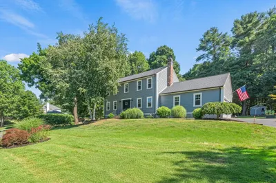 6 Lockewood Dr 1