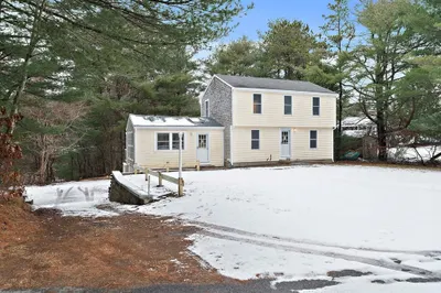 4 Oaken Bucket Ln 1