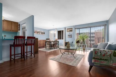 64 Main St #41B