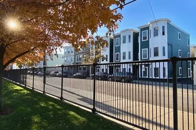 258 Bremen St #1