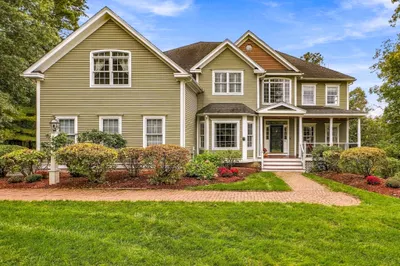 31 Trefry Ln 1