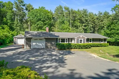 200 Pleasant St