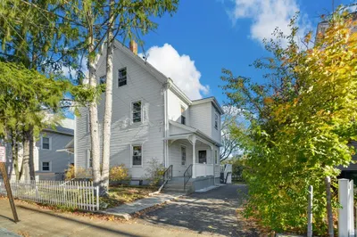 10 Middle St #10 1