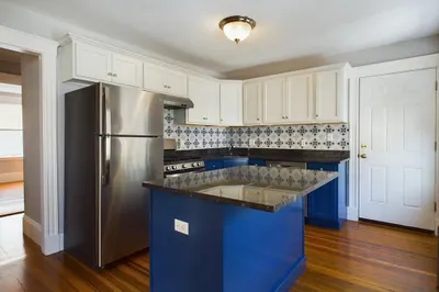 6 Hancock St #2
