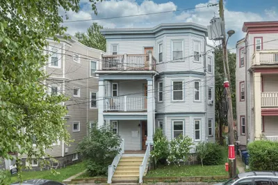 27 King St #2