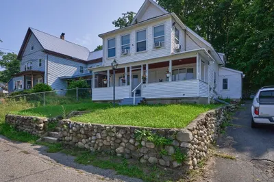 270 Cottage St 1