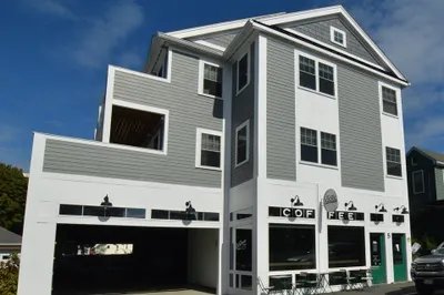 5 W. Dane St #10