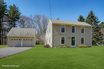 20 Stratton Rd 1