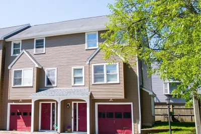 20 Angle St #12 1