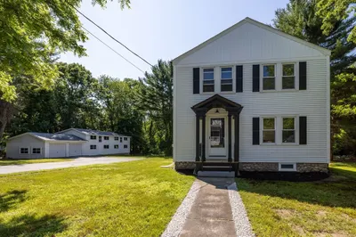 484 Collins Corner Rd 1