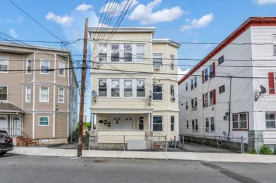 81-83 Greenwood St 1