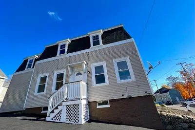 7 Grand Ave #7 1