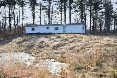 293 B Perry Hill Road 1