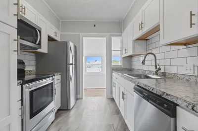 14 Windsor Rd #2 1