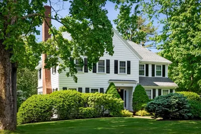 163 Beach Bluff Avenue 1