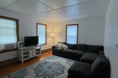 38 Cherry St 1