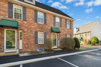 278 Manning Street #804 1