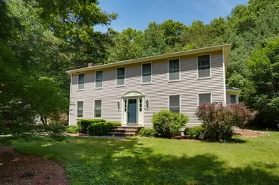16 Beaverbrook Road 1