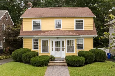 11 Waldo Rd