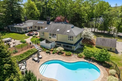 55 Rockmeadow Rd 1