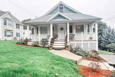 51 Walnut St #2