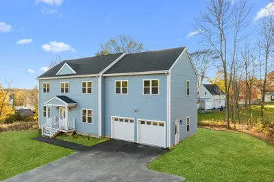 28 Clemens Ave 1
