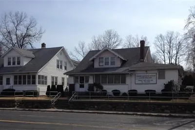 523 Boston Rd