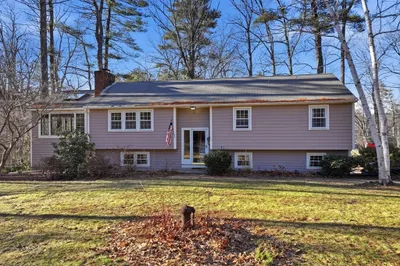 37 Woodlawn Dr 1