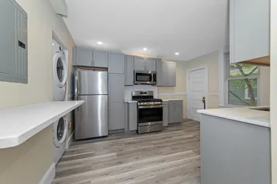 44 Brackett St #2