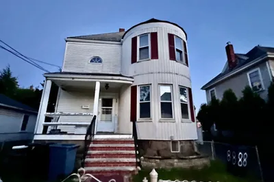 88 Elmwood Ave #1