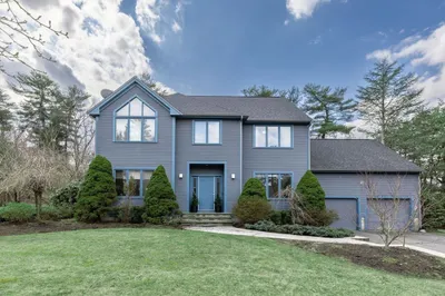 5 Sullivan Way 1