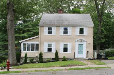 49 Newcomb Road