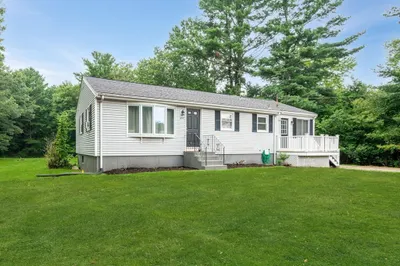 632 Crescent St 1