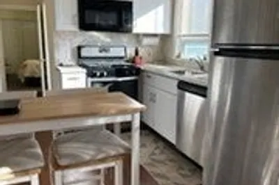 1018 Shirley Street #1