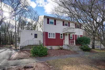 10 Caroline St