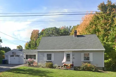 160 Grove Avenue 1