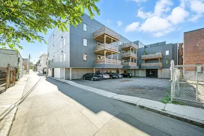 25 Second St #206