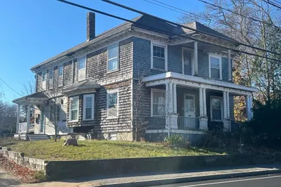 357 Court St