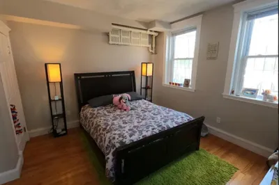 238 S. Huntington Ave ##1