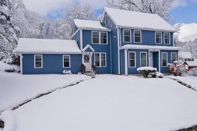 56 Carter St 1