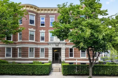 815 Centre Street #1 1