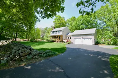 247 Chestnut Hill Rd 1