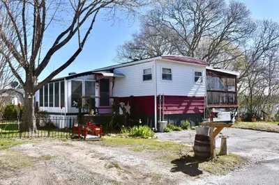 16 Francis St 1