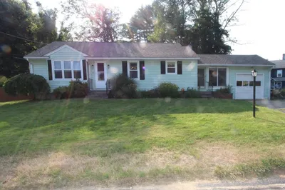 27 Field St