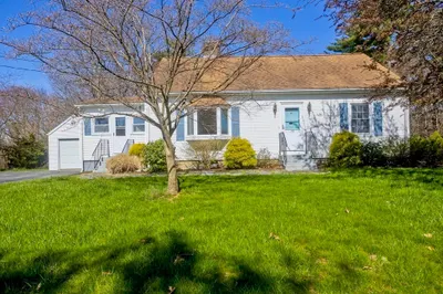 79 Mountain Rd 1
