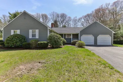 12 Pine Cone Ln