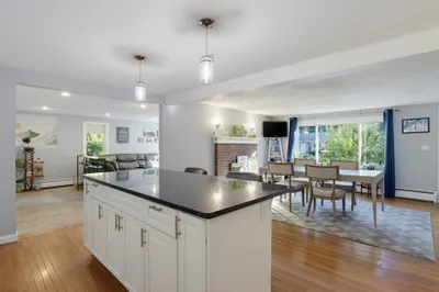 26 Hawthorne Rd 1
