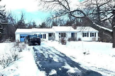 27 Bayberry Hill Rd 1